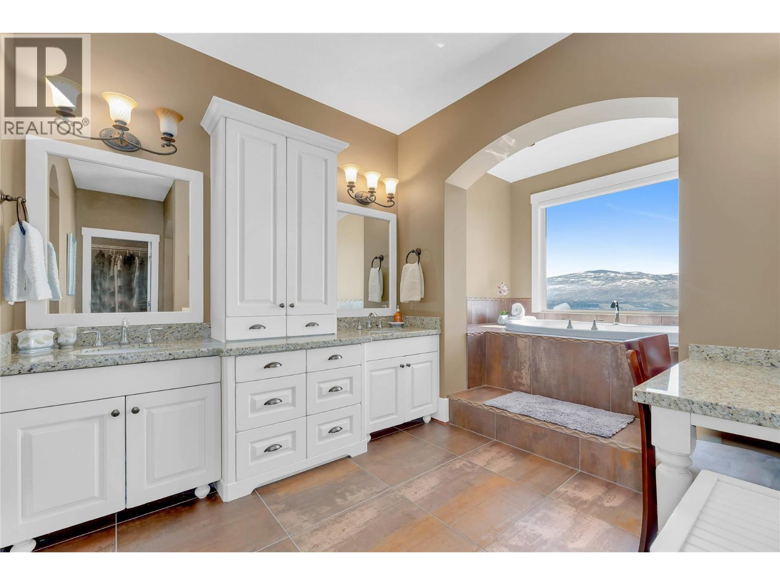 1487 Pinot Gris Drive Property Photo 29