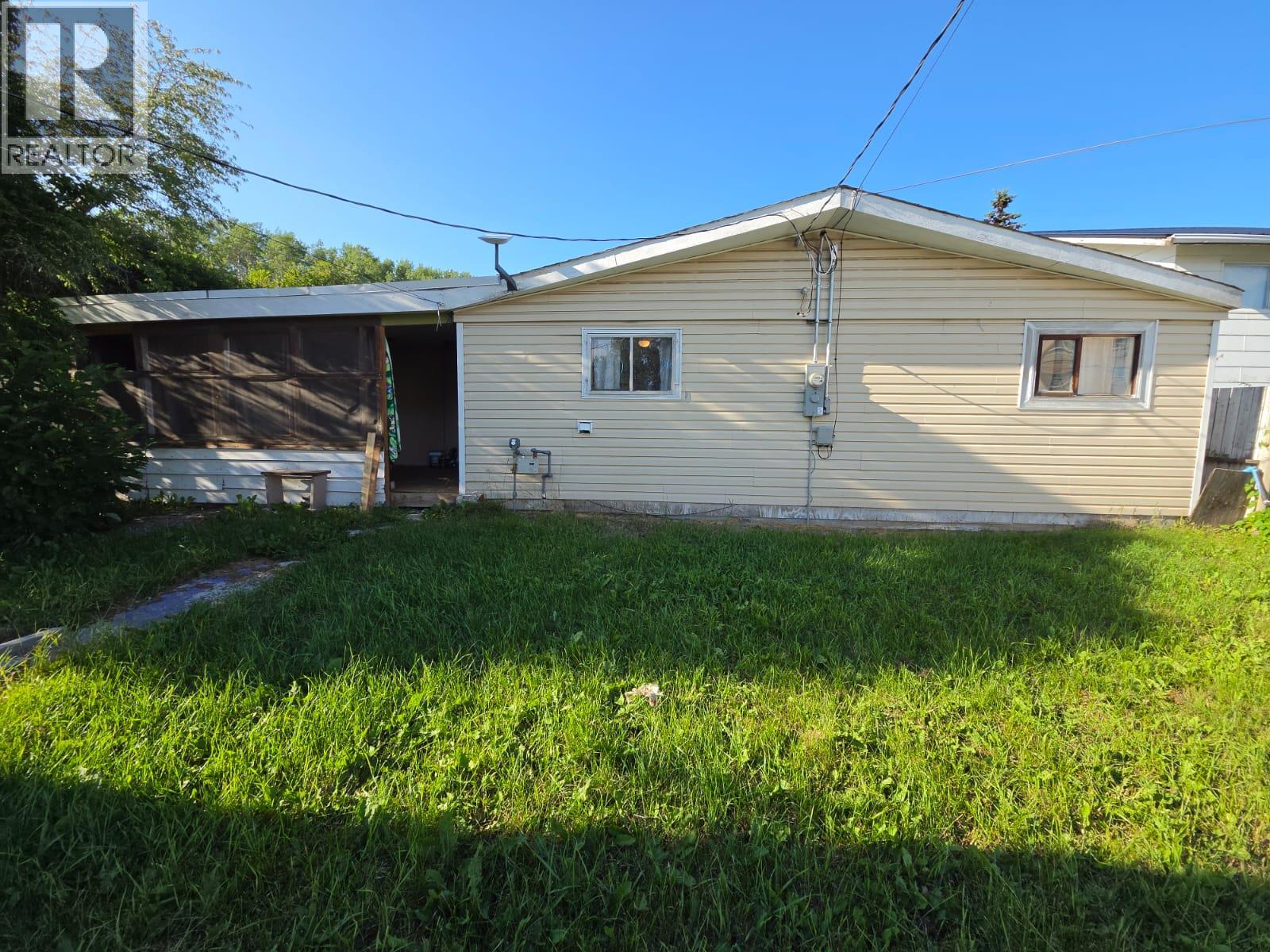 5208 47 Avenue Nw Property Photo 31
