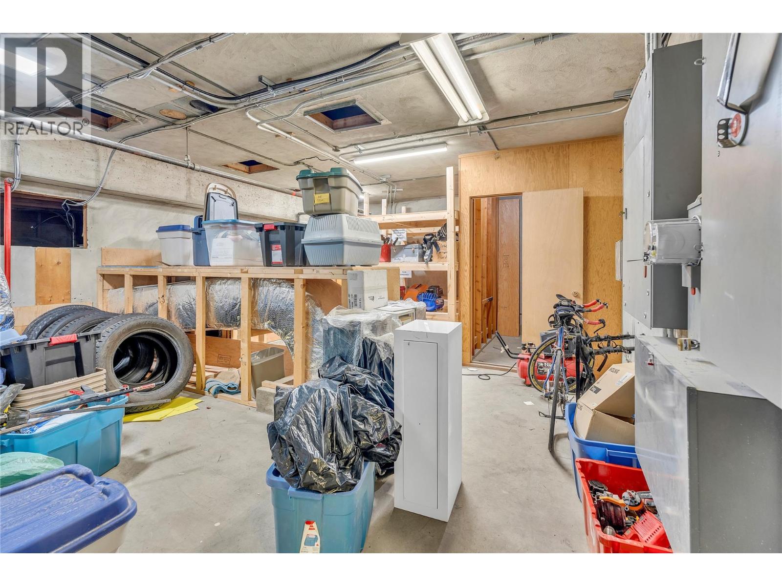 284 Main Street Unit# 101 Property Photo 46