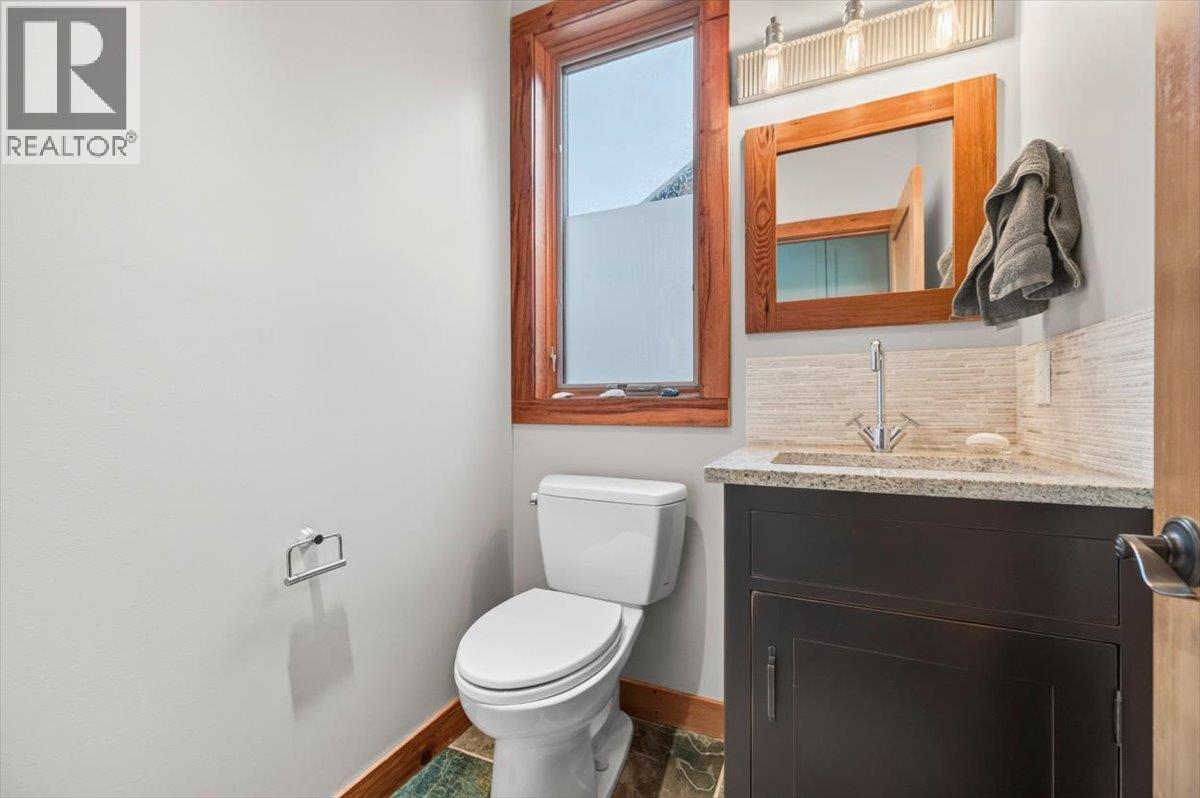 470 Canyon Trail Property Photo 37