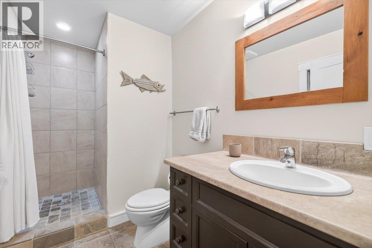 470 Canyon Trail Property Photo 53