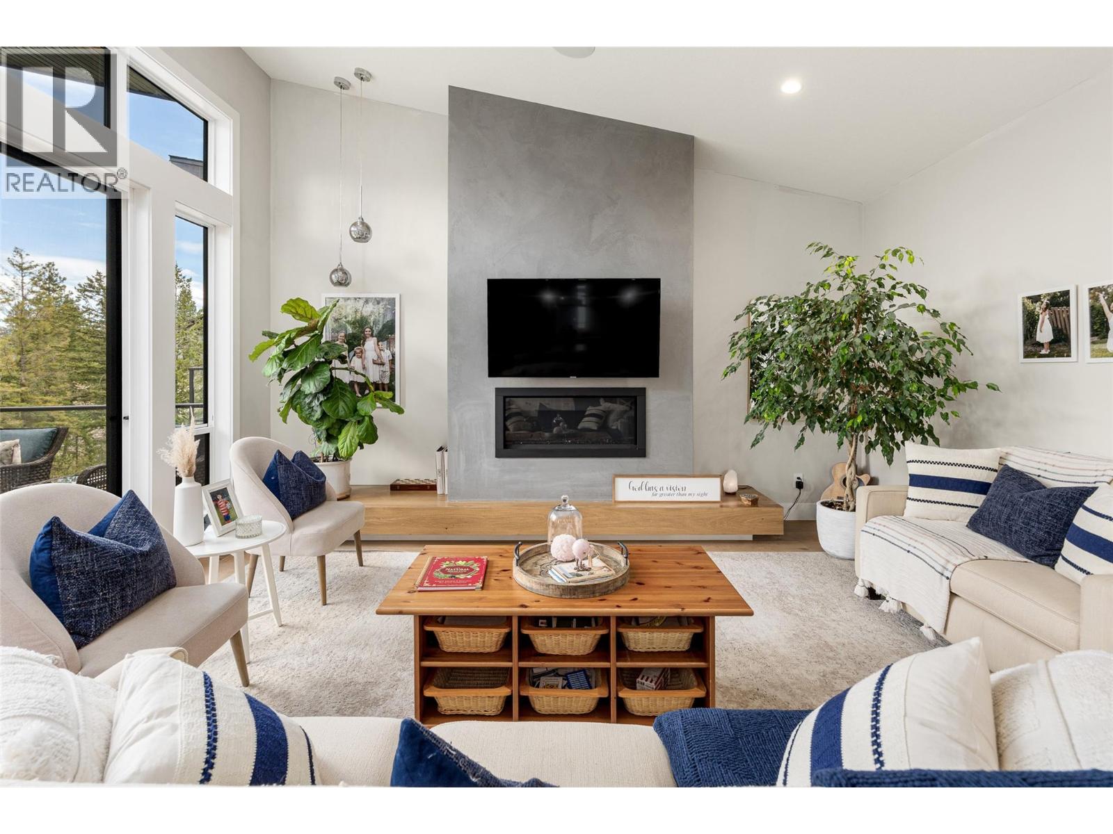 10293 Long Road Property Photo 14