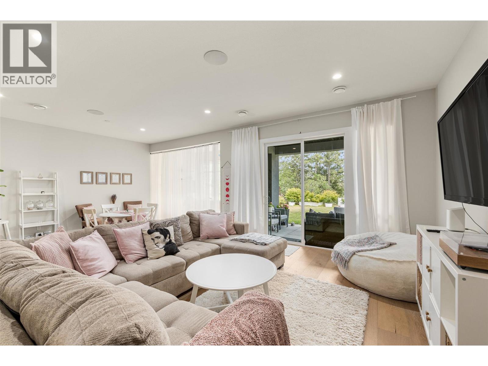 10293 Long Road Property Photo 39