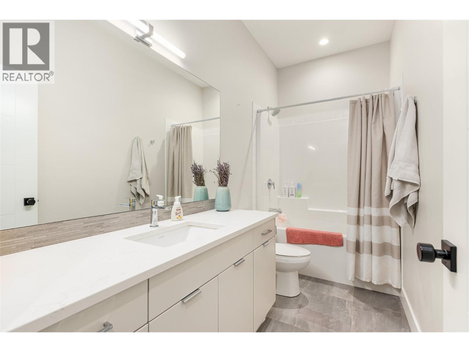 10293 Long Road Property Photo 44