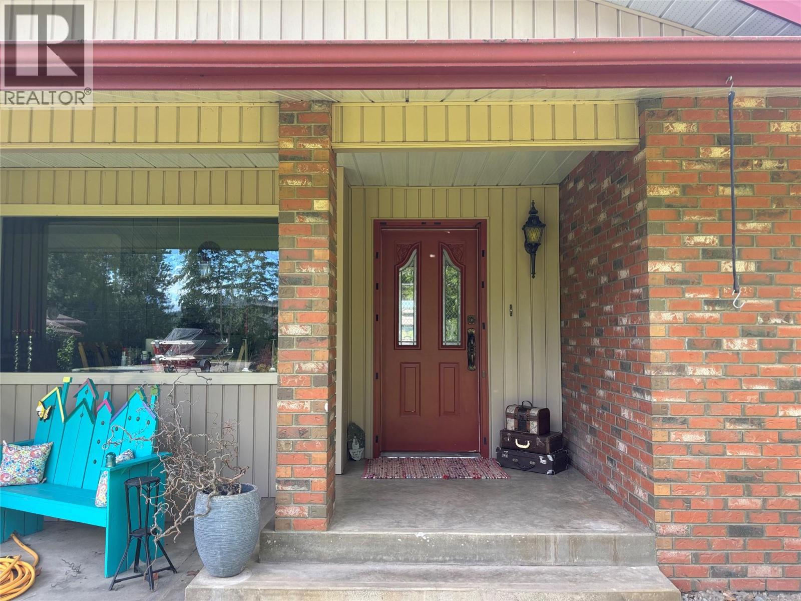5045 Schubert Road Property Photo 2