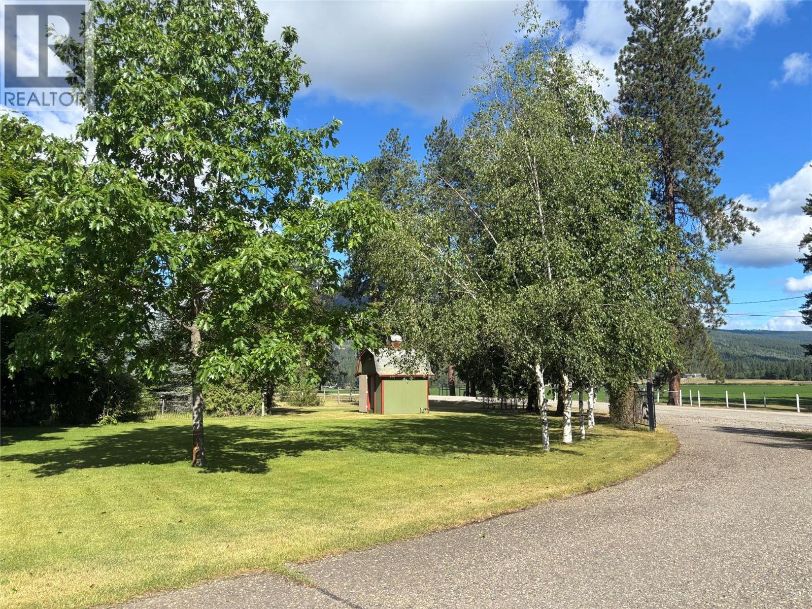 5045 Schubert Road Property Photo 3
