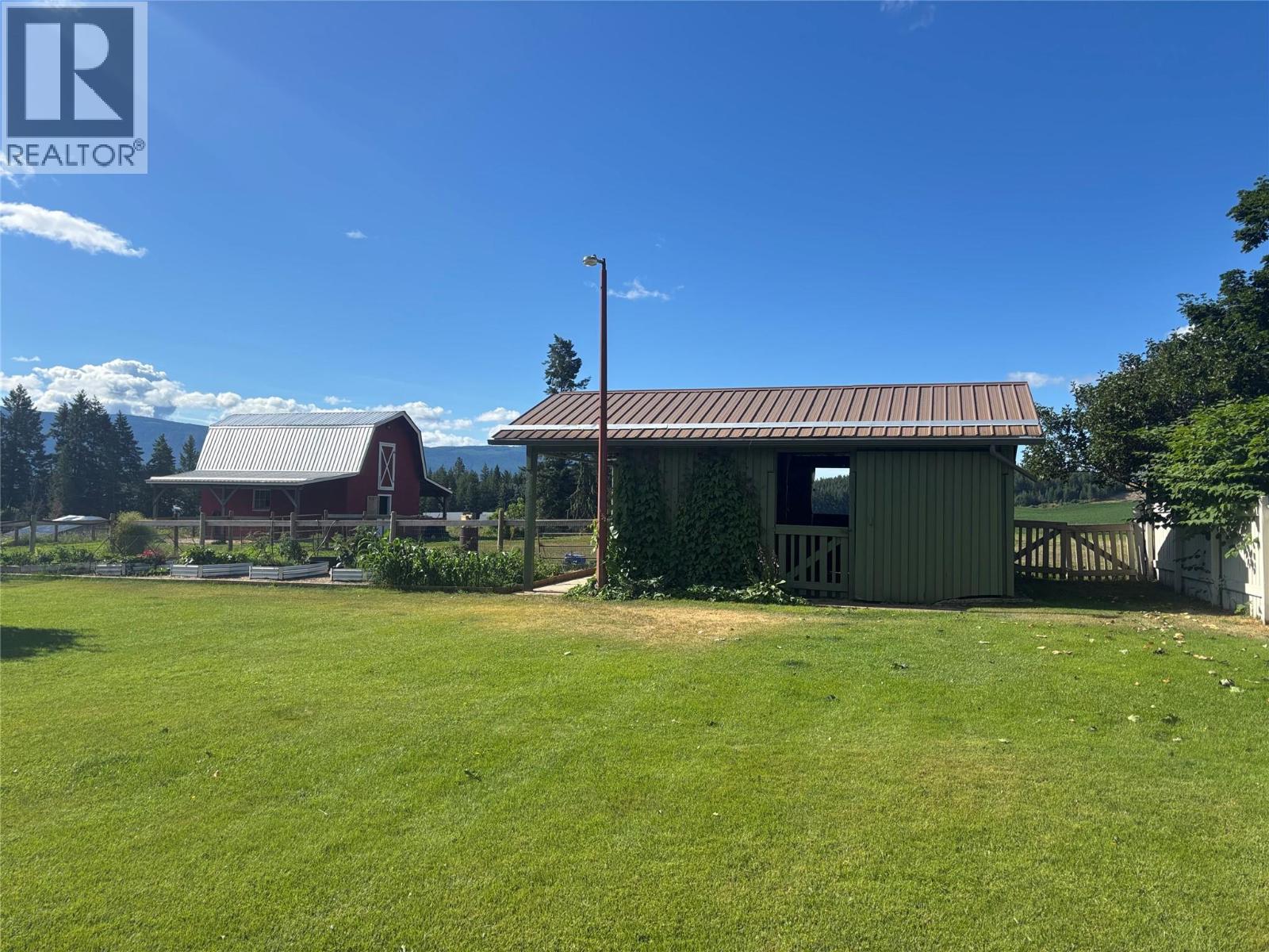 5045 Schubert Road Property Photo 4