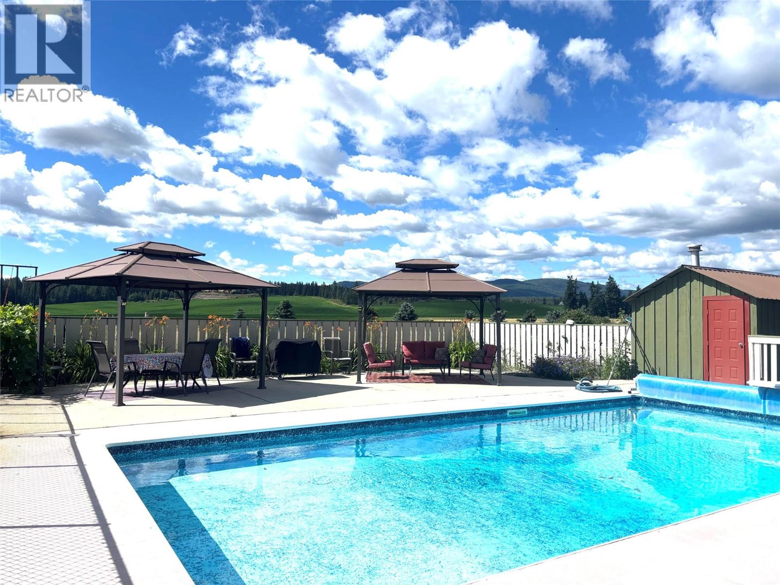 5045 Schubert Road Property Photo 29