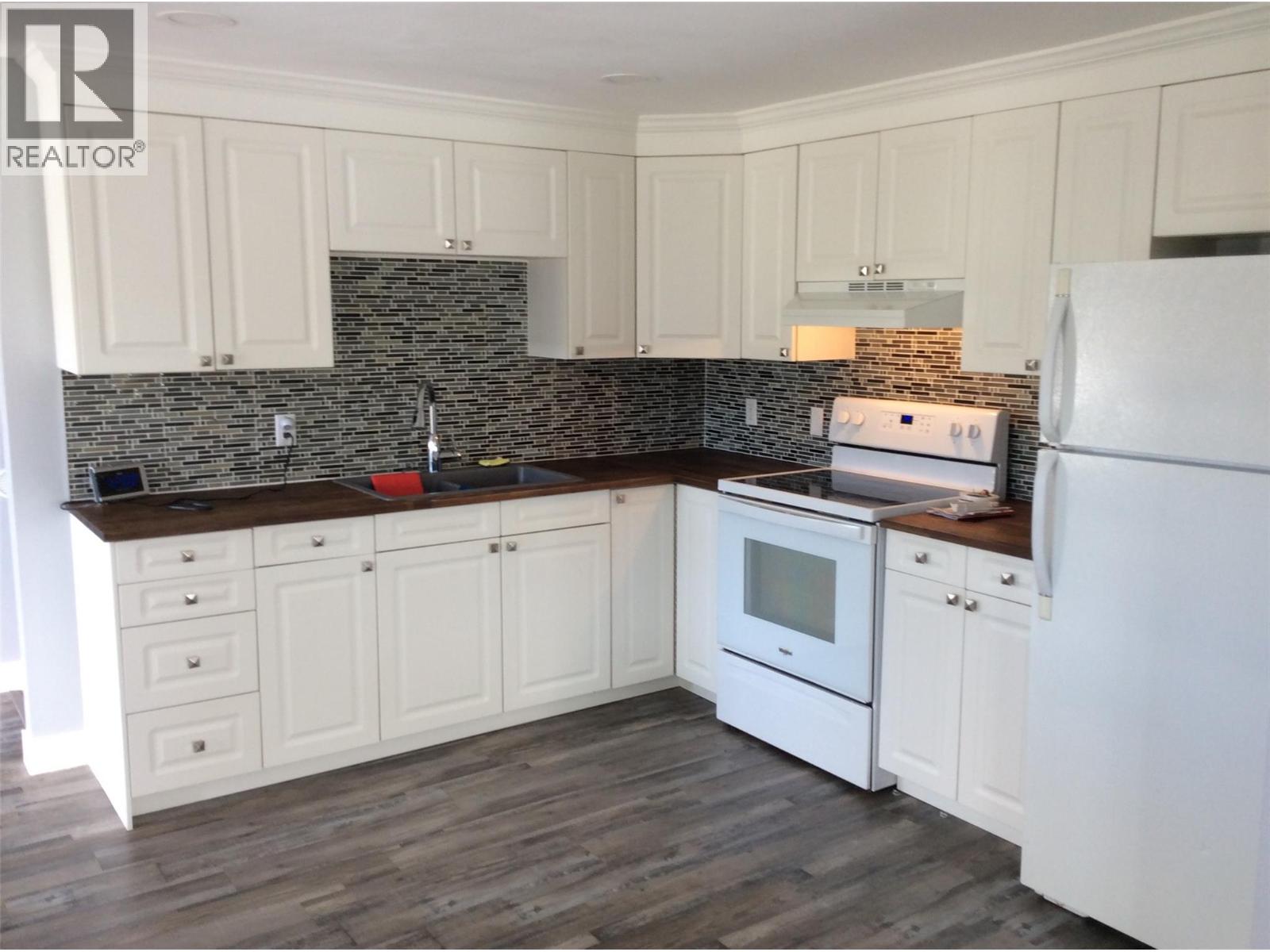 5045 Schubert Road Property Photo 36