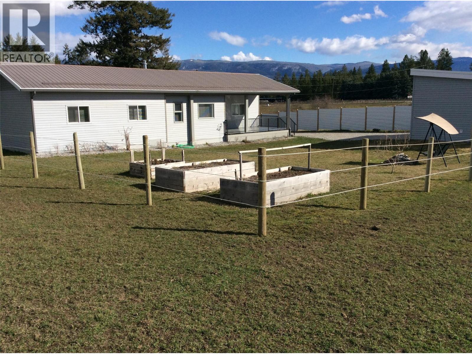 5045 Schubert Road Property Photo 37