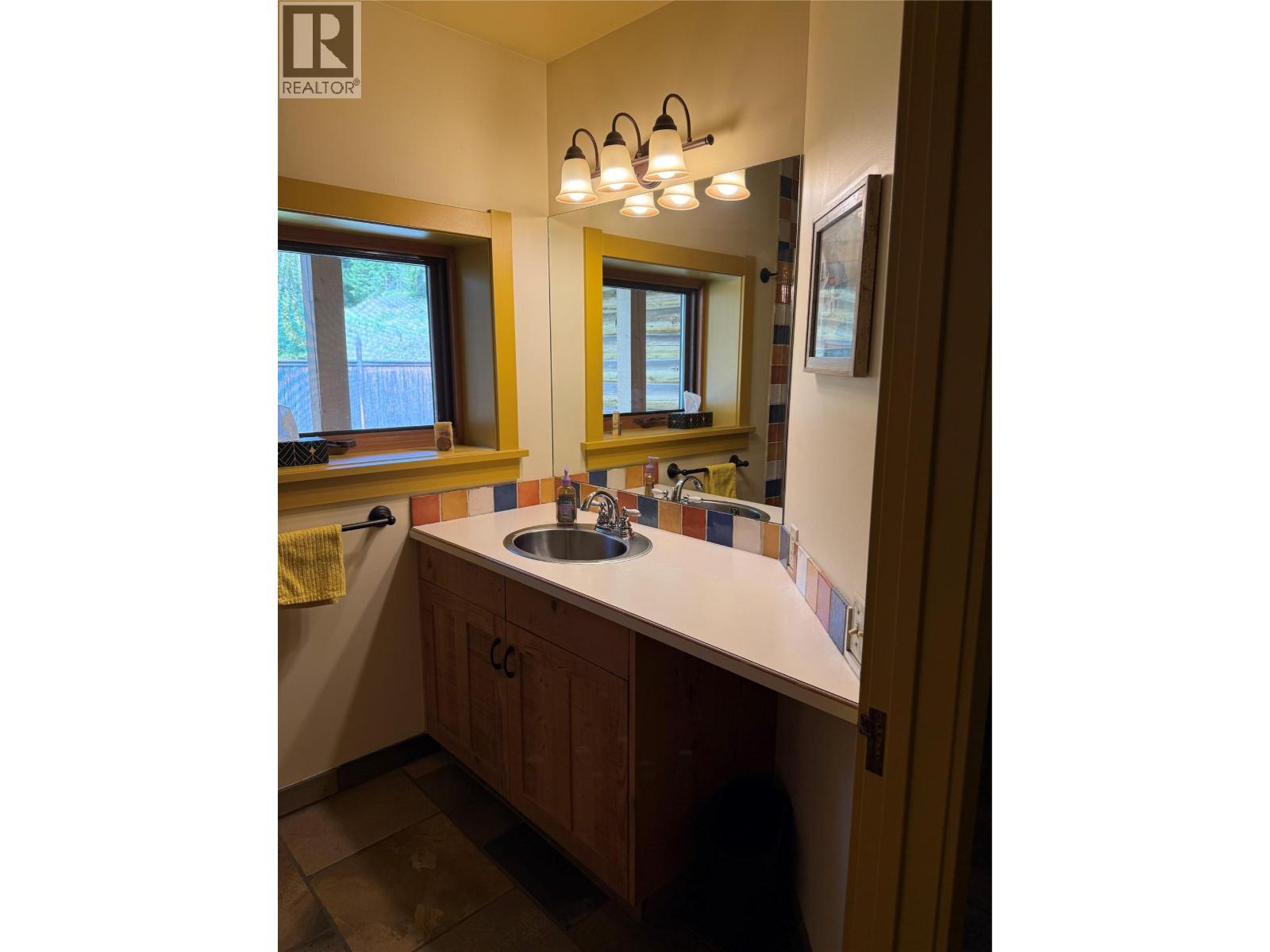 9655 Granby Road Property Photo 19