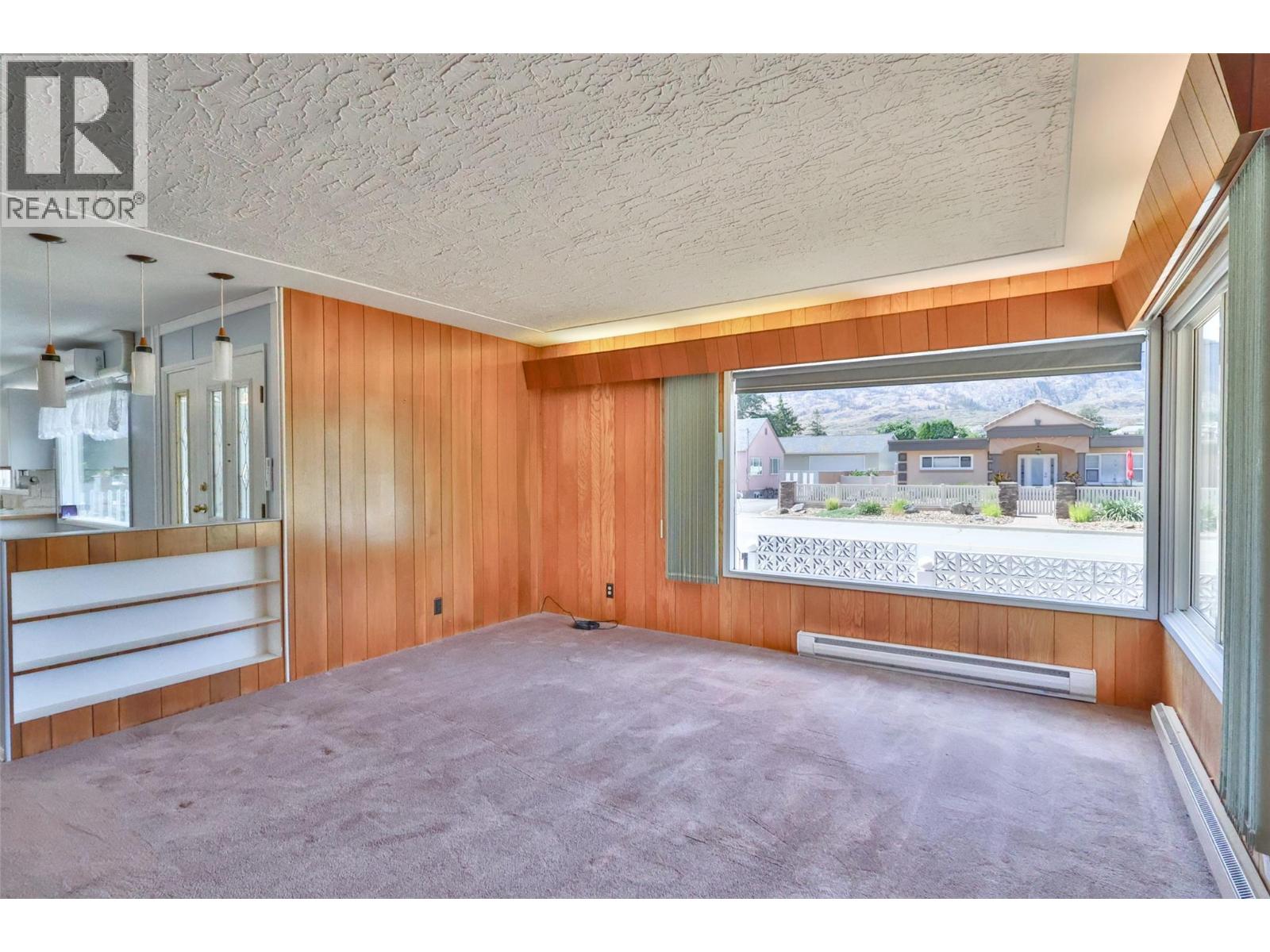 7021 87th Street Property Photo 16