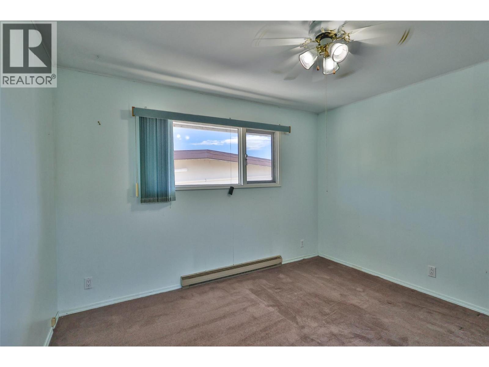 7021 87th Street Property Photo 19