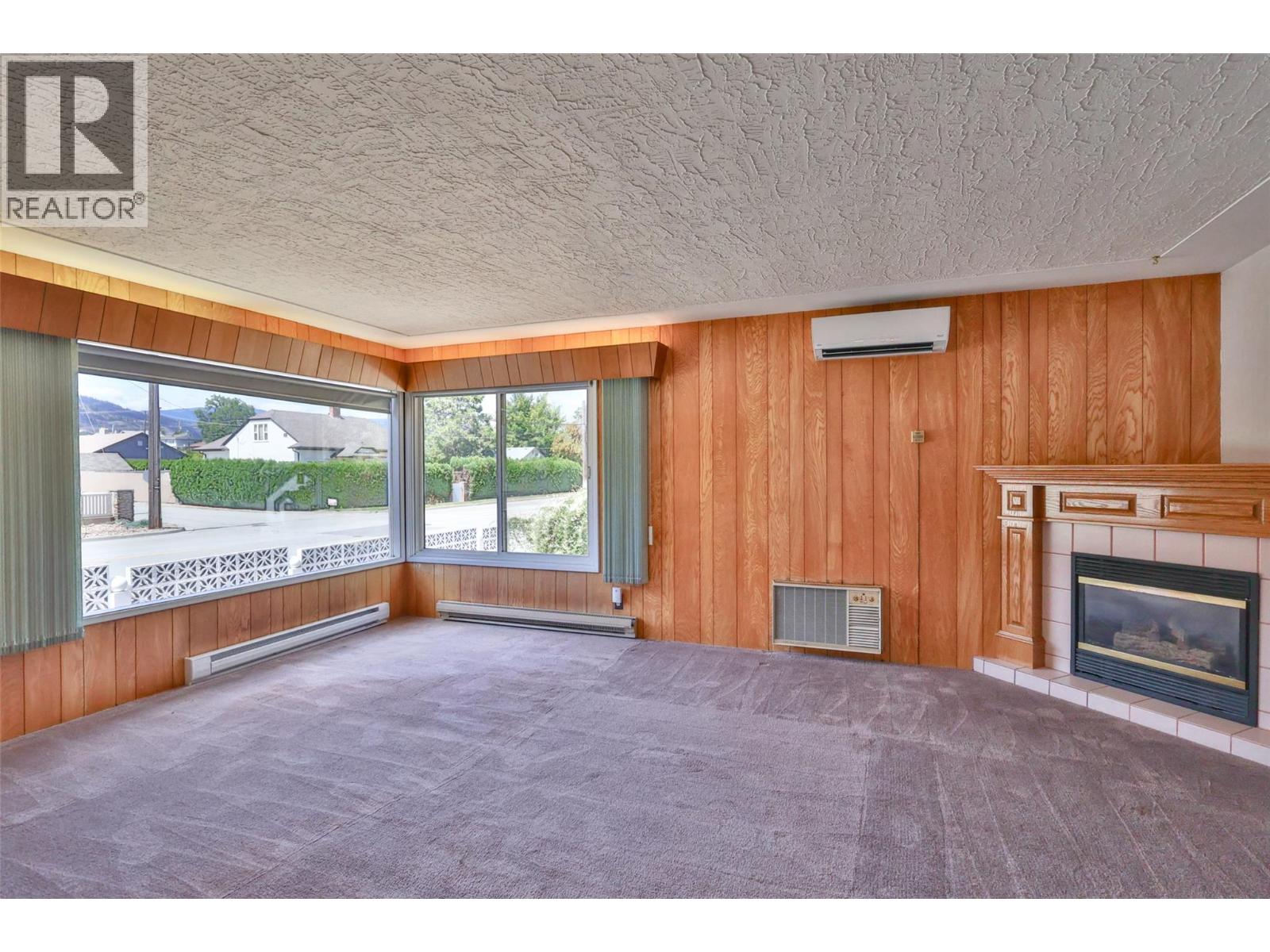 7021 87th Street Property Photo 20