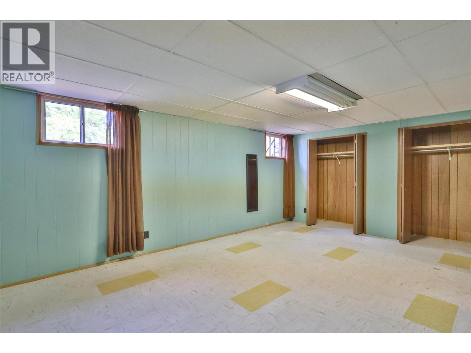 7021 87th Street Property Photo 40