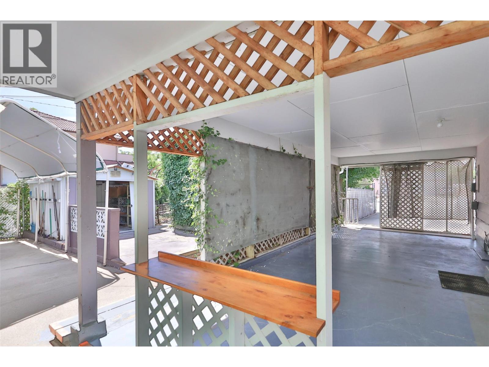 7021 87th Street Property Photo 46