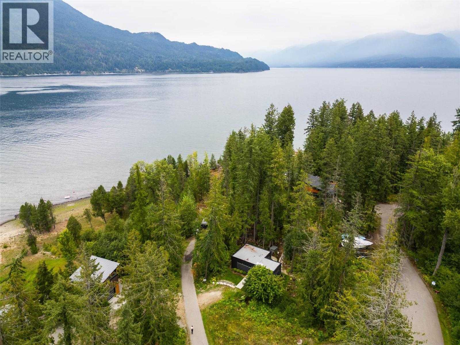 183-191 Kootenay Lake Road Property Photo 62