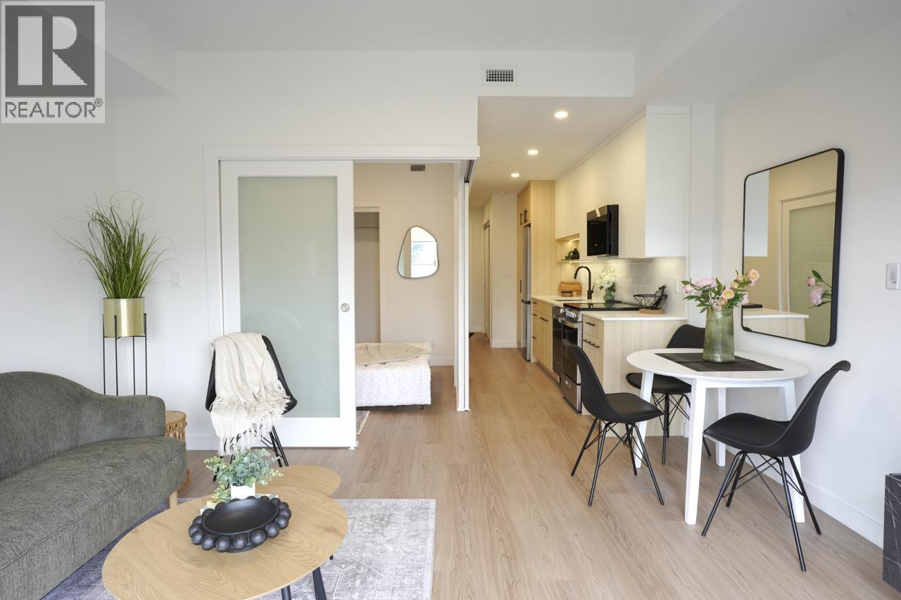 1380 Pridham Avenue Unit# 408 Property Photo 1
