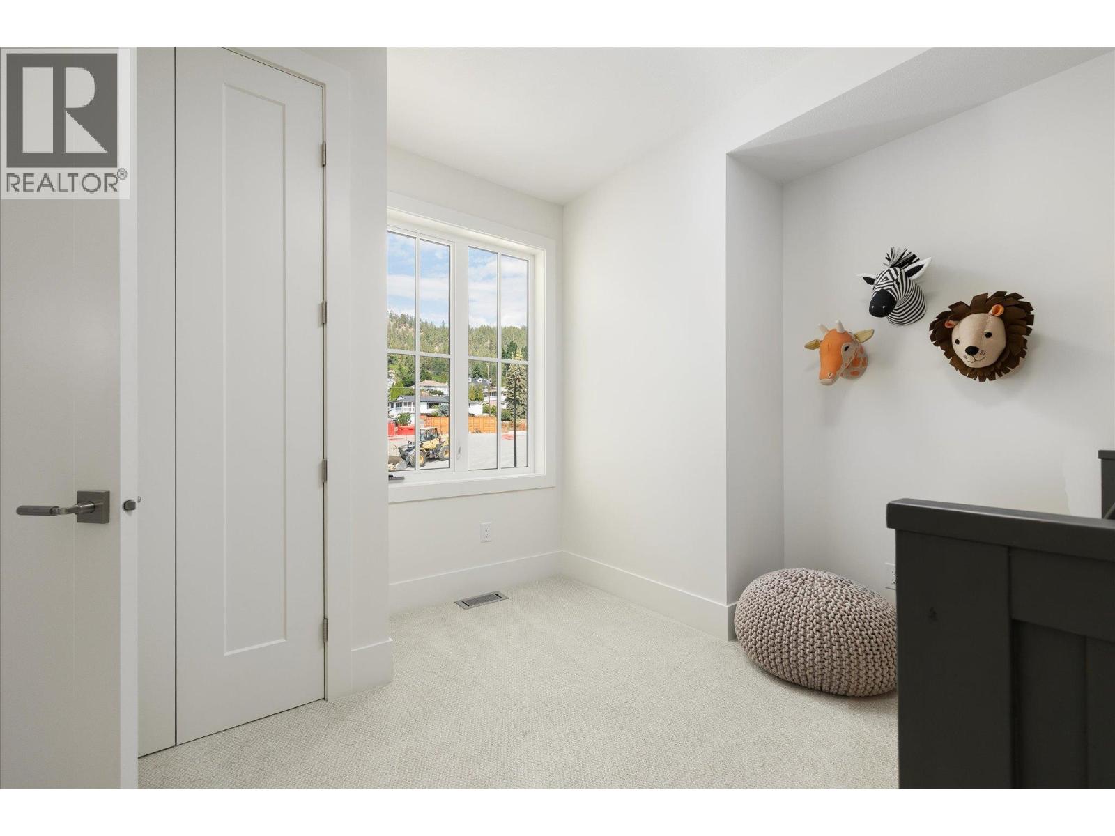 6179 Brigade Court Property Photo 40