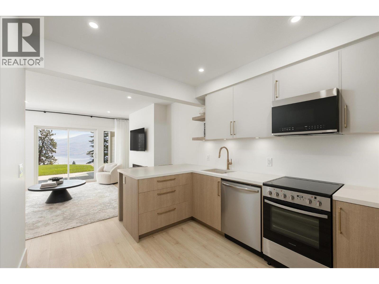 6179 Brigade Court Property Photo 46