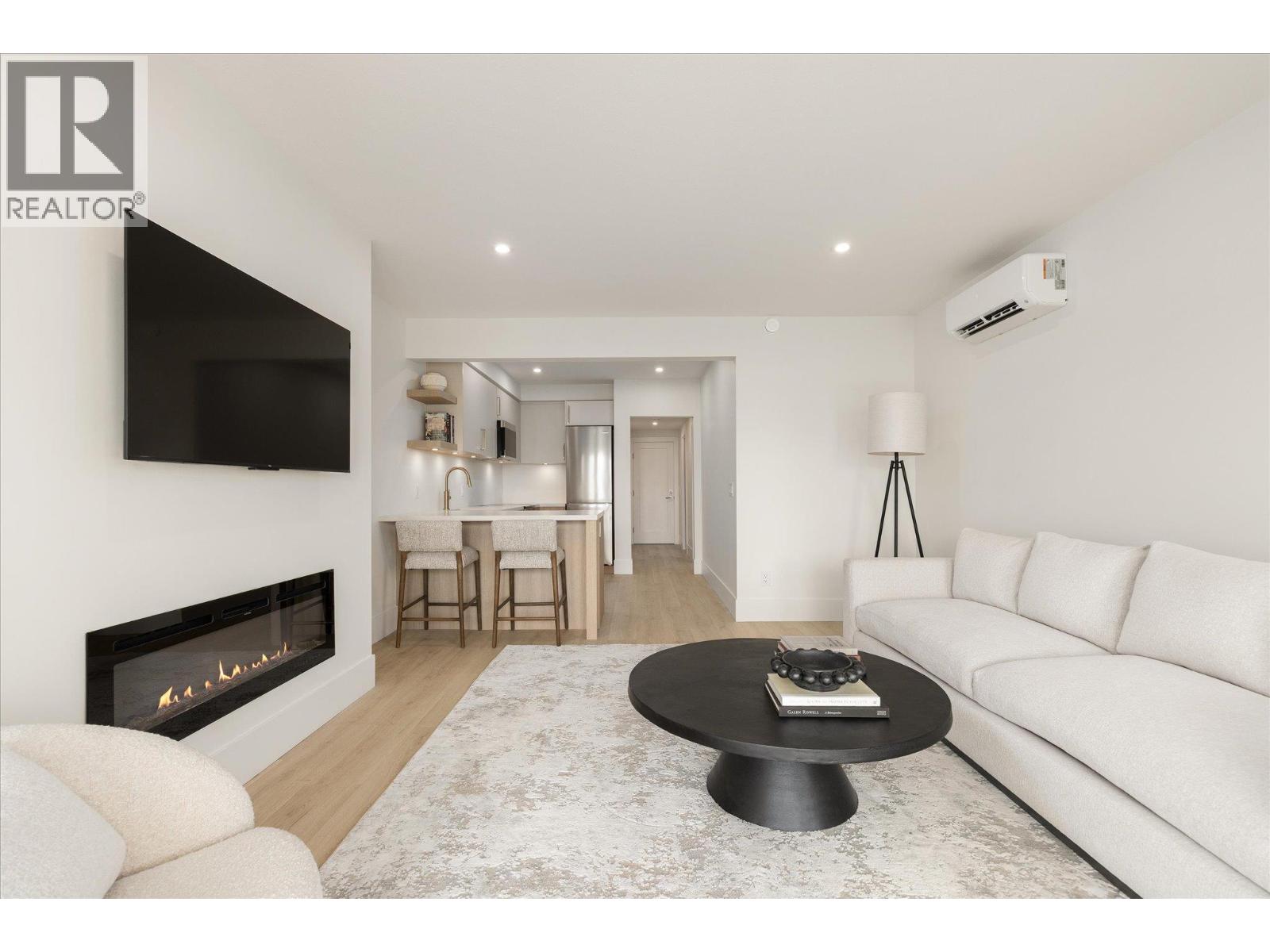 6179 Brigade Court Property Photo 49