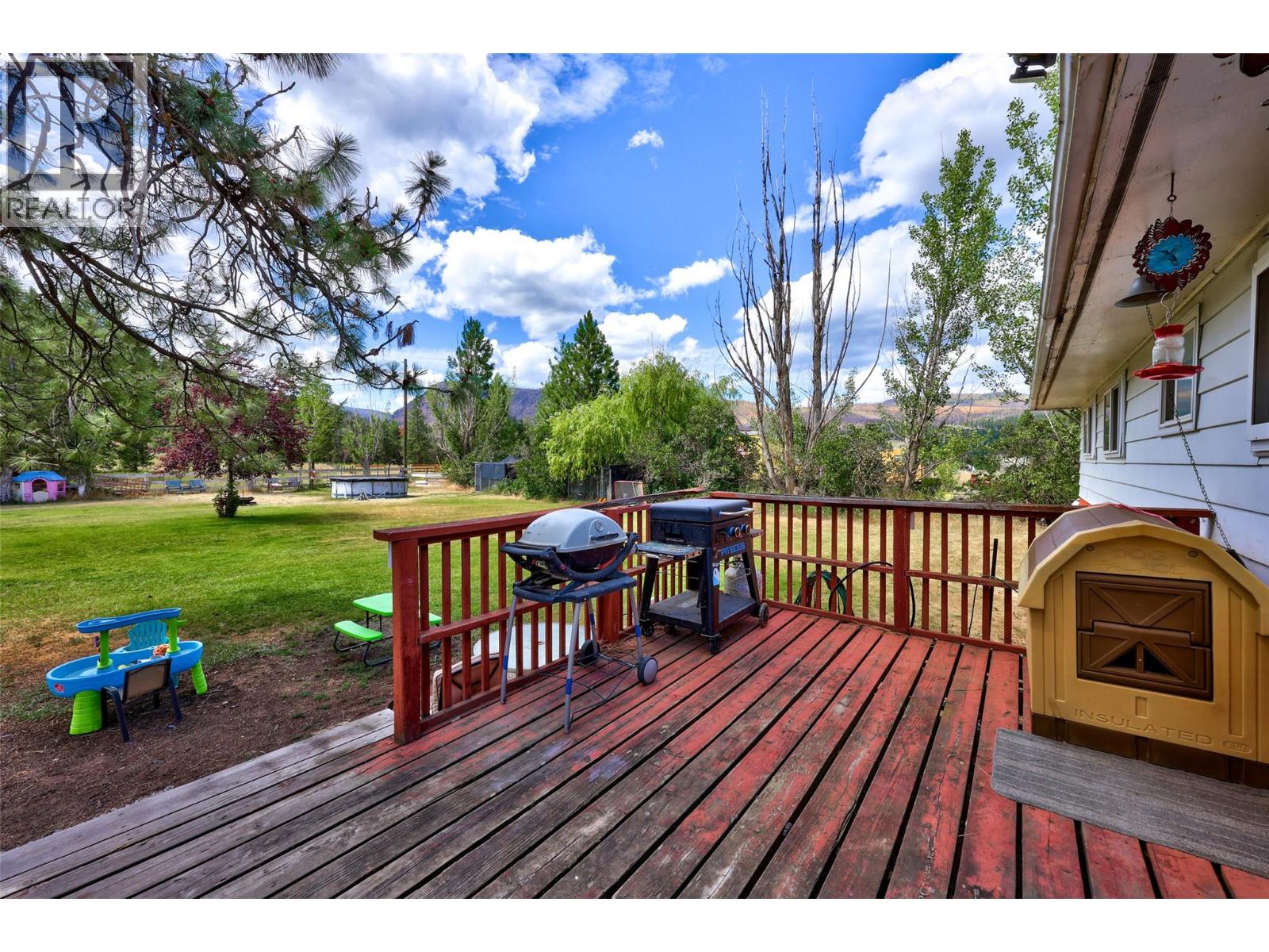 6572 Becker Road Property Photo 28