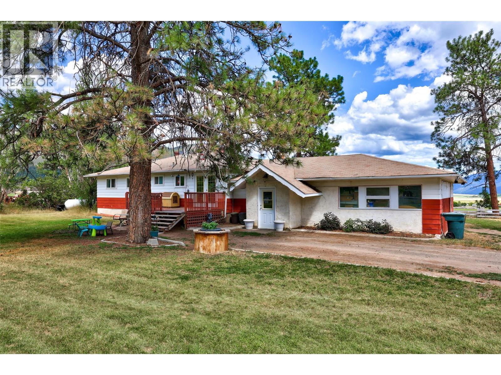 6572 Becker Road Property Photo 32