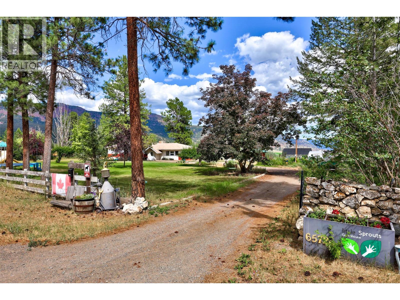 6572 Becker Road Property Photo 47