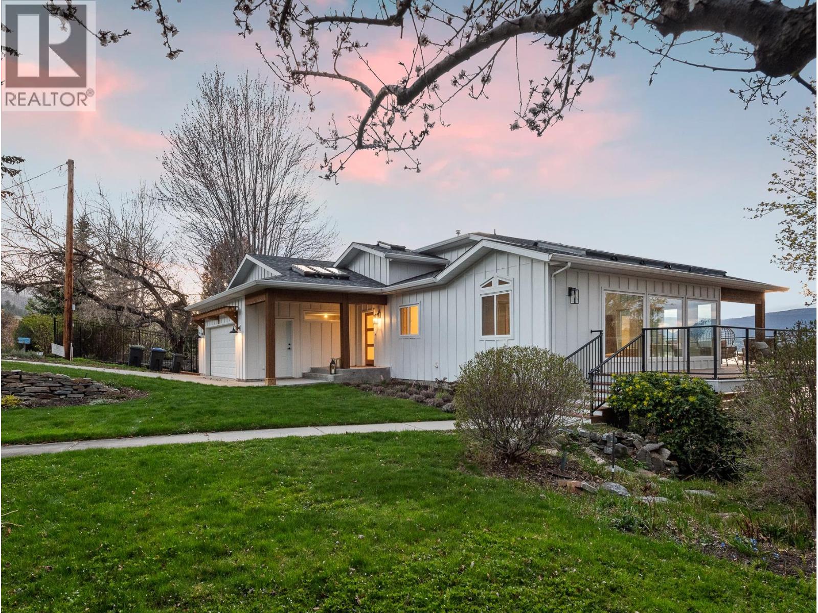 5538 Lakeshore Road Property Photo 7
