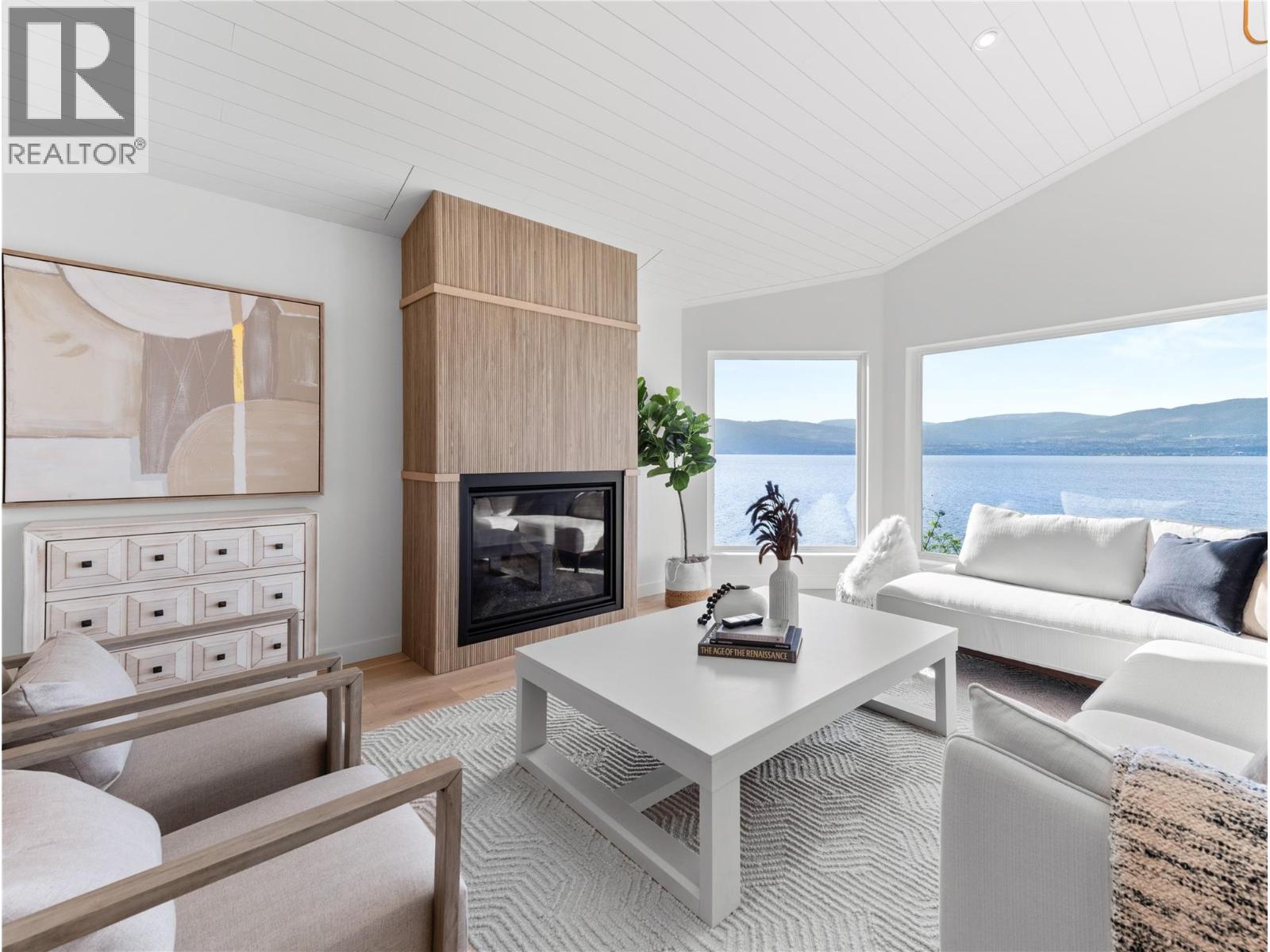 5538 Lakeshore Road Property Photo 26