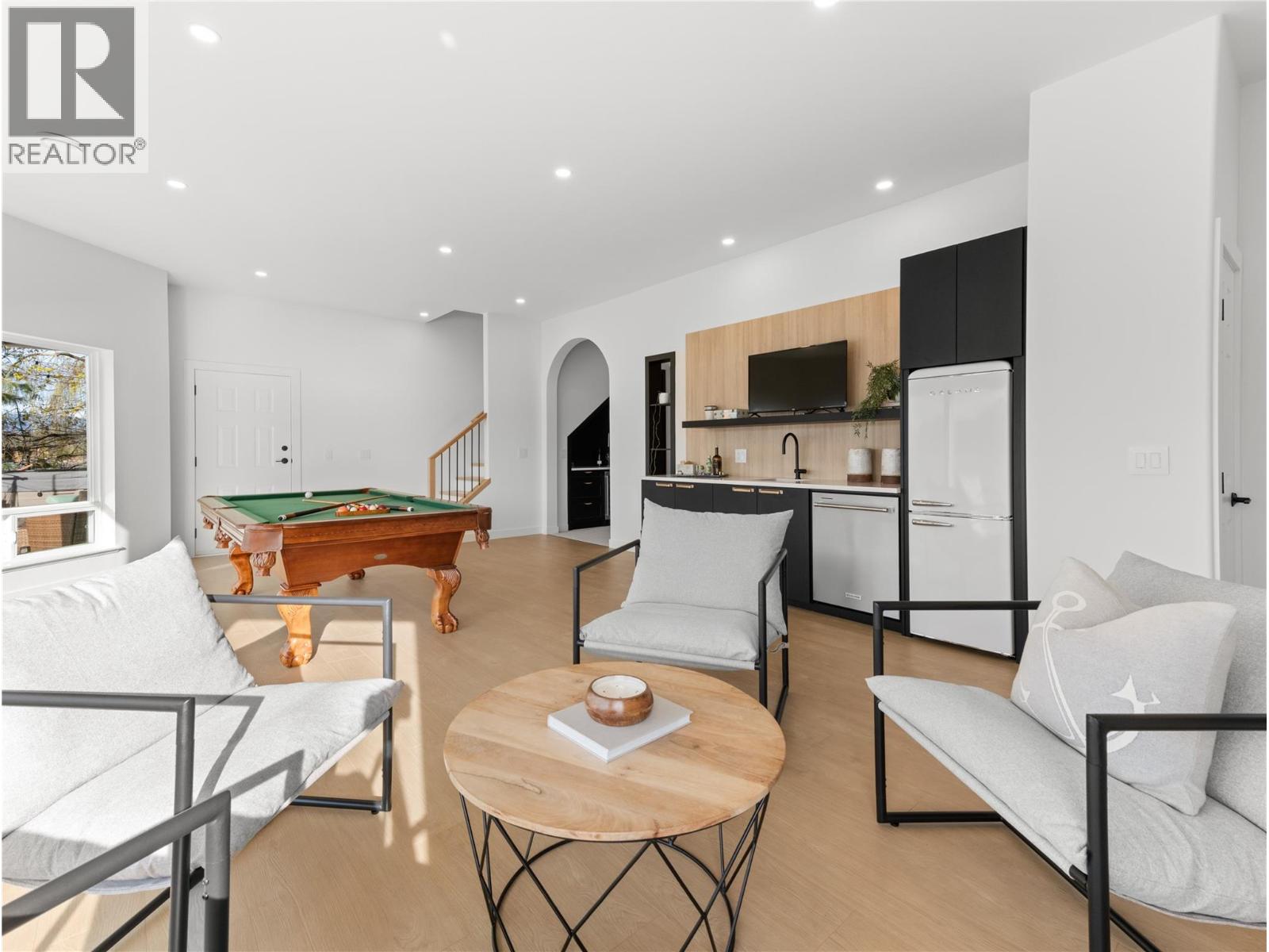 5538 Lakeshore Road Property Photo 47