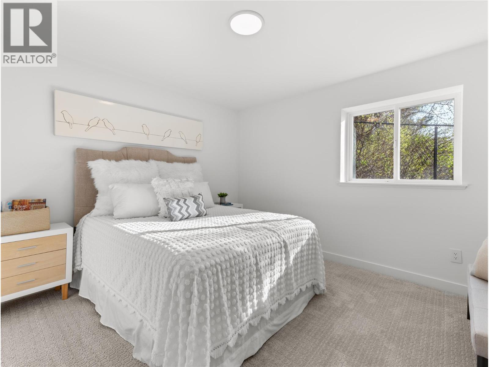 5538 Lakeshore Road Property Photo 57
