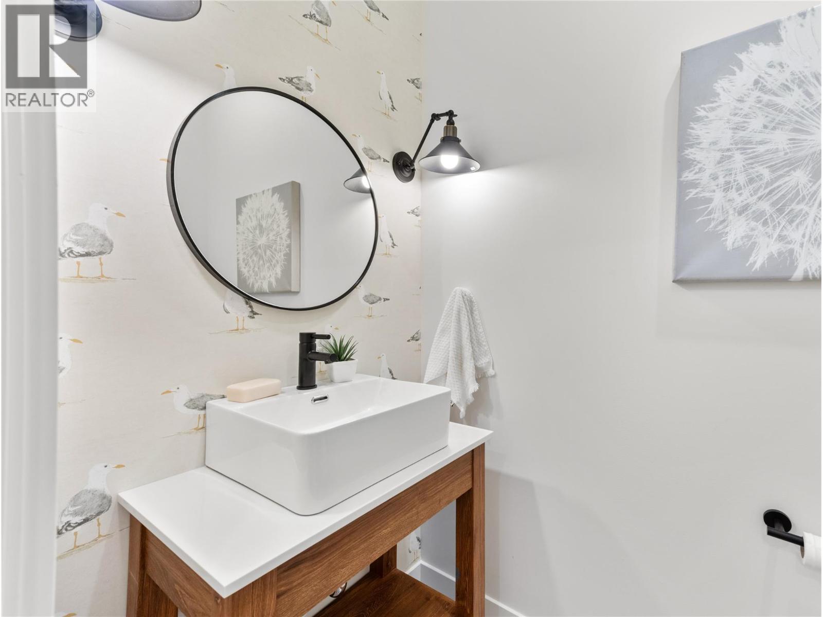 5538 Lakeshore Road Property Photo 61