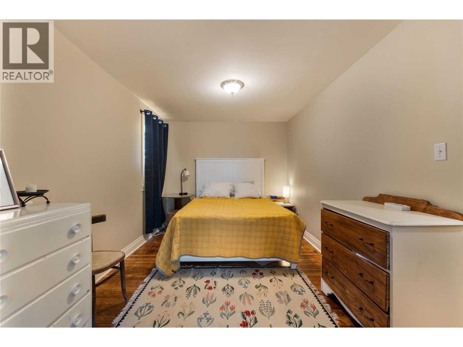 691-693 Okanagan Boulevard Property Photo 11