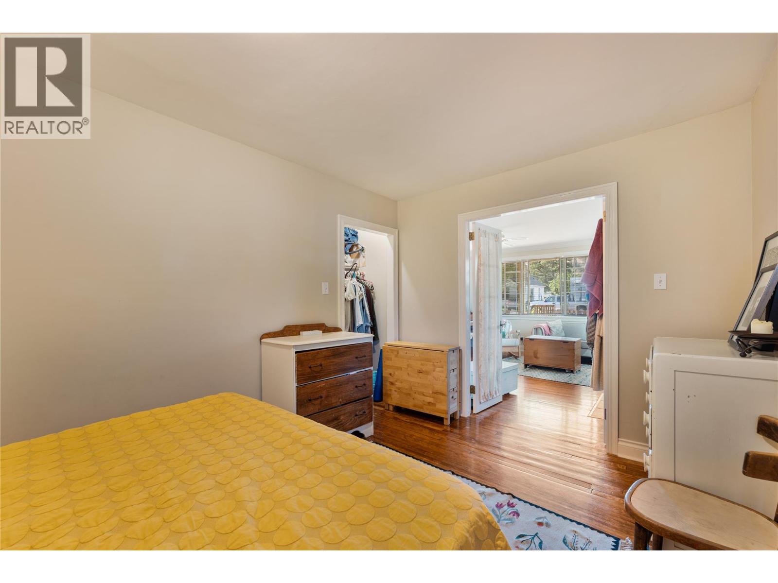 691-693 Okanagan Boulevard Property Photo 12