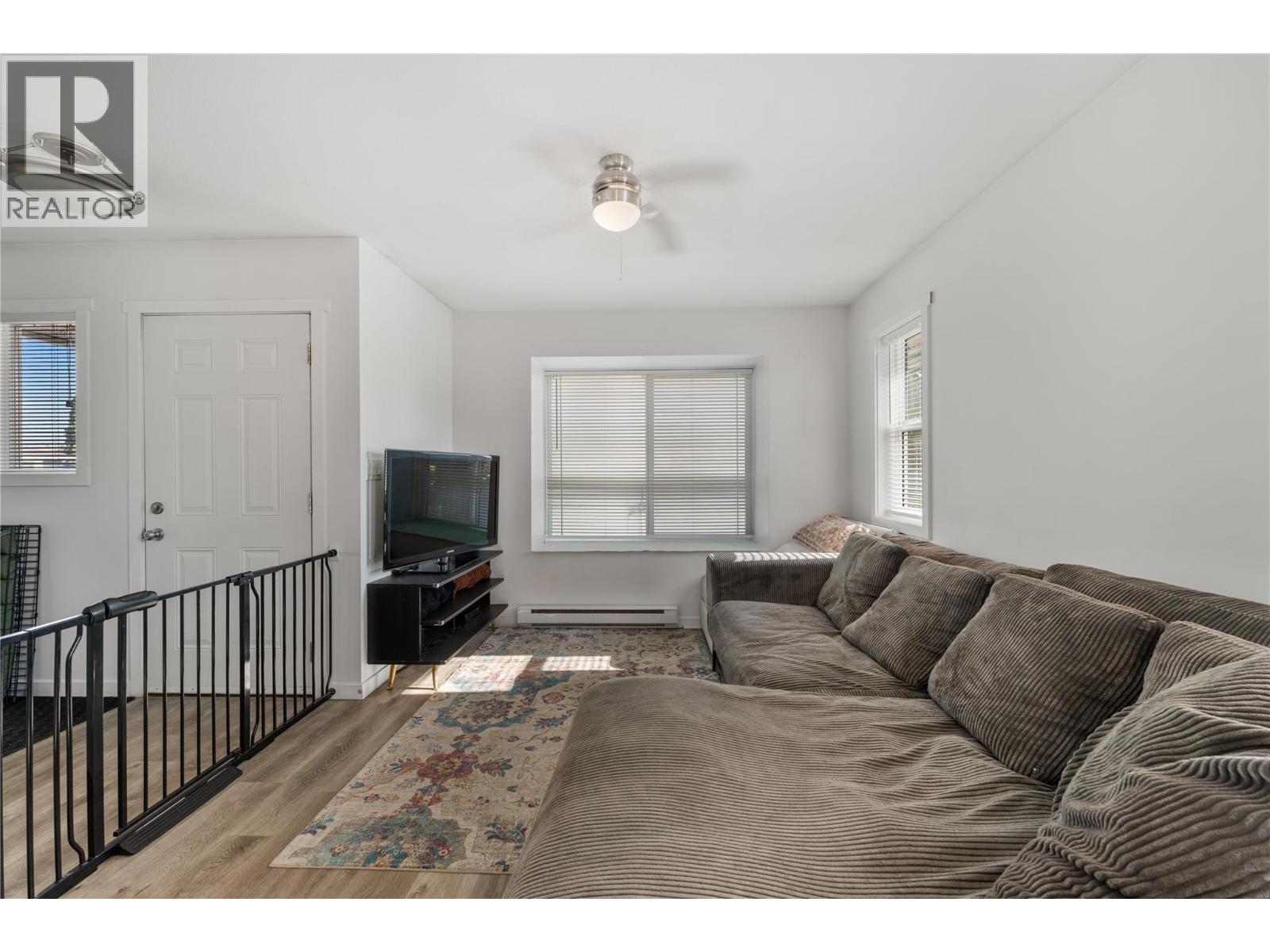 691-693 Okanagan Boulevard Property Photo 32
