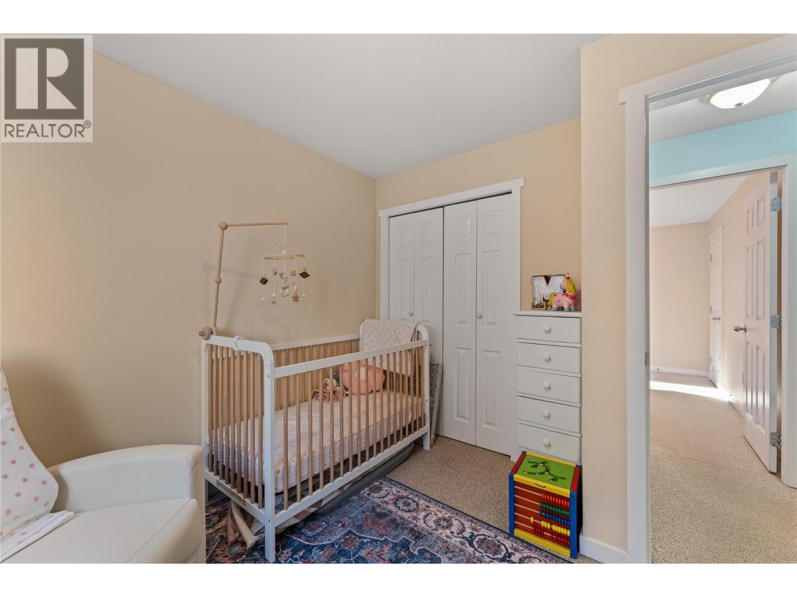 691-693 Okanagan Boulevard Property Photo 39