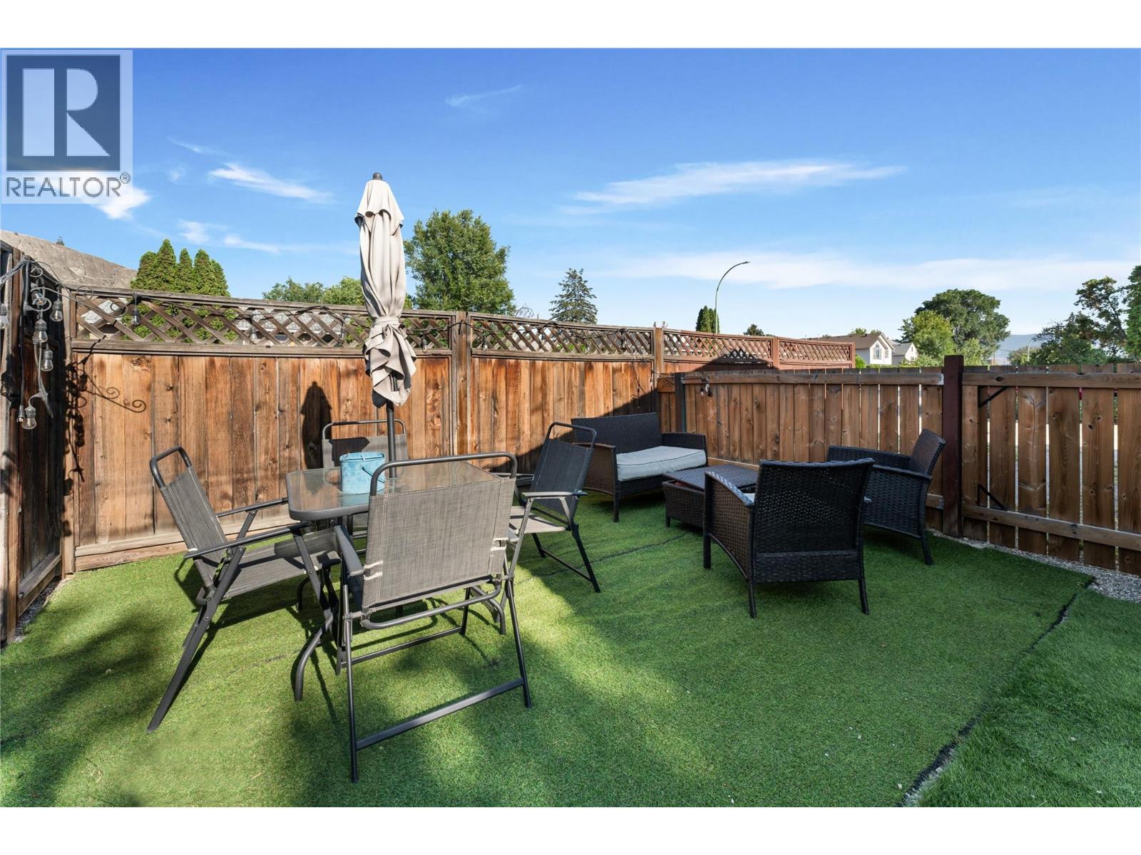 691-693 Okanagan Boulevard Property Photo 44