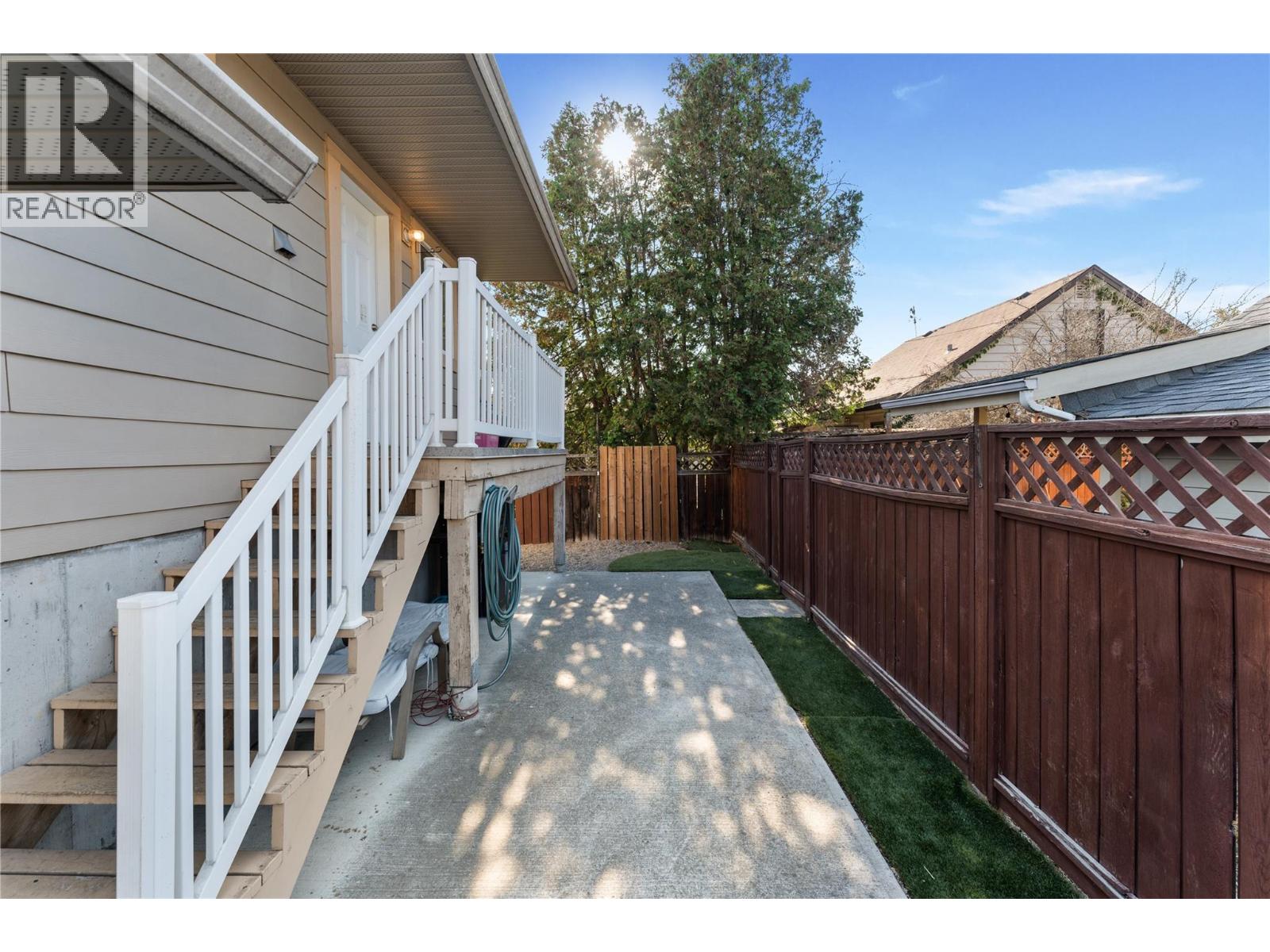 691-693 Okanagan Boulevard Property Photo 46