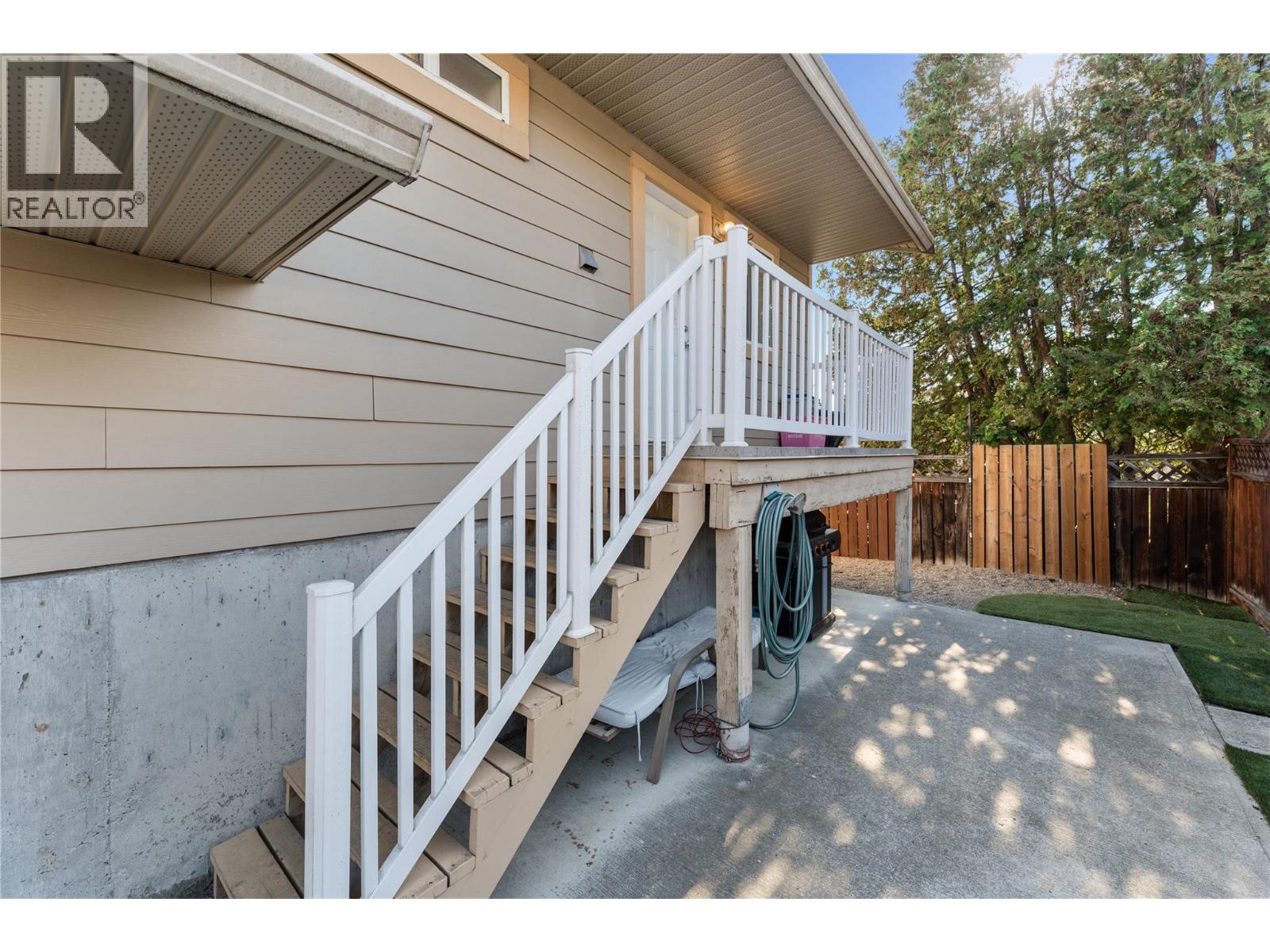 691-693 Okanagan Boulevard Property Photo 47