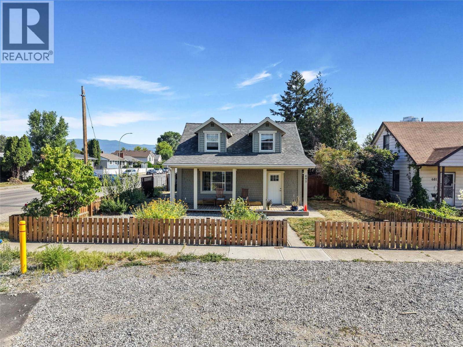 691-693 Okanagan Boulevard Property Photo 48