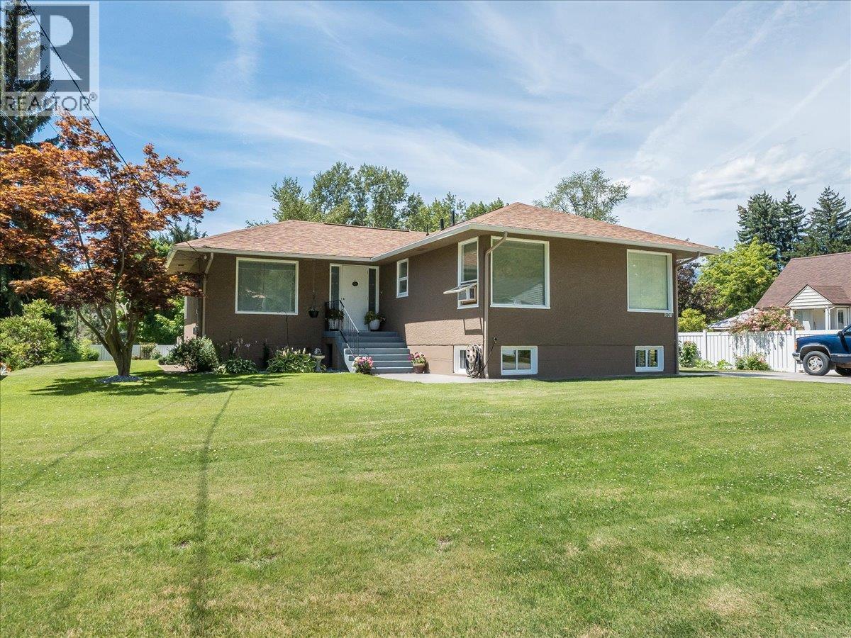 1120 Columbia Avenue Property Photo 1