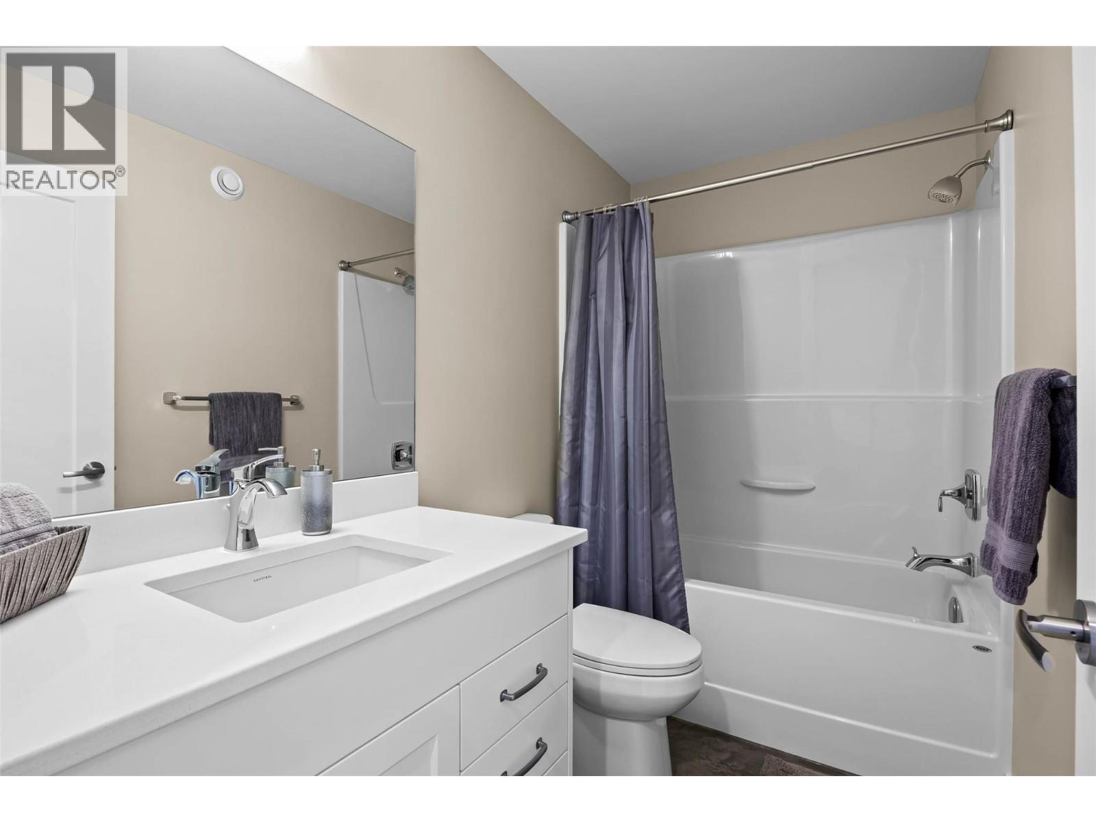 180 Rue Cheval Noir Property Photo 31