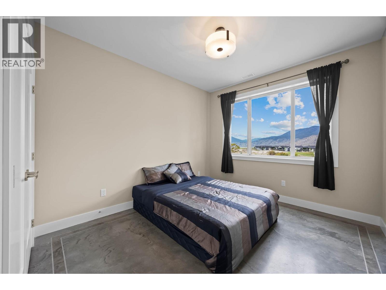 180 Rue Cheval Noir Property Photo 32