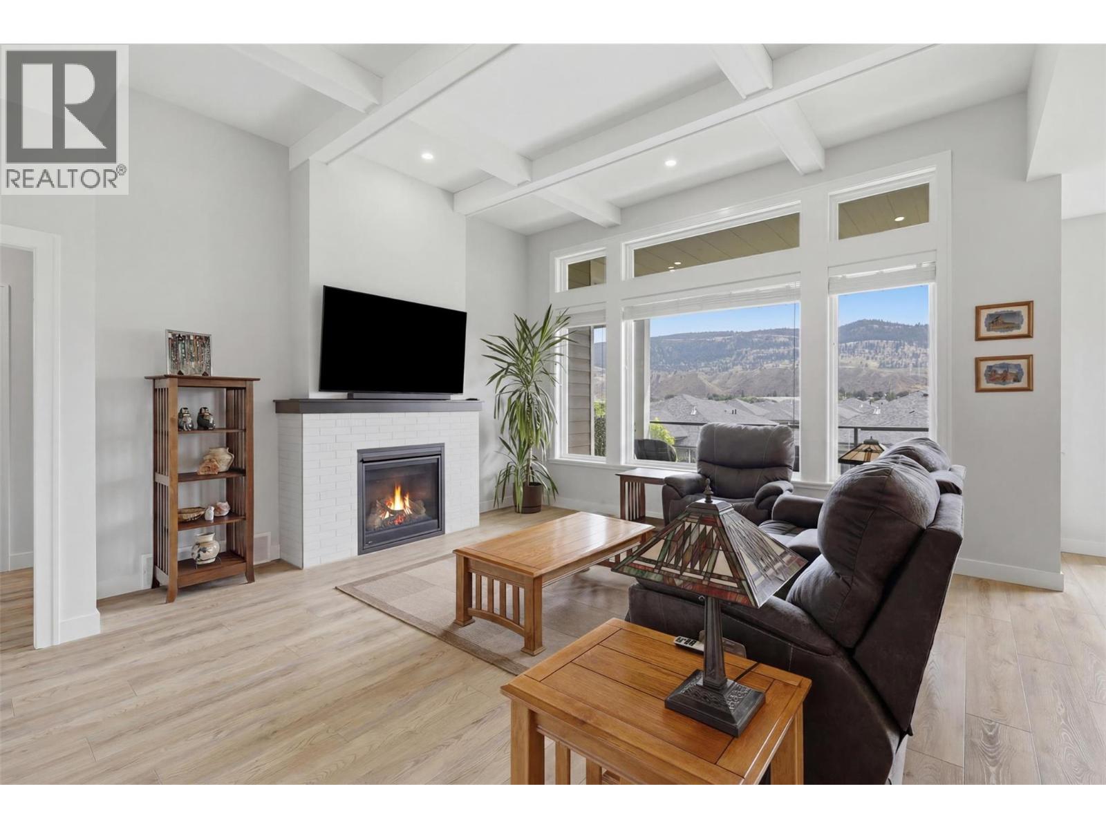 641 Shuswap Road E Unit# 140 Property Photo 4