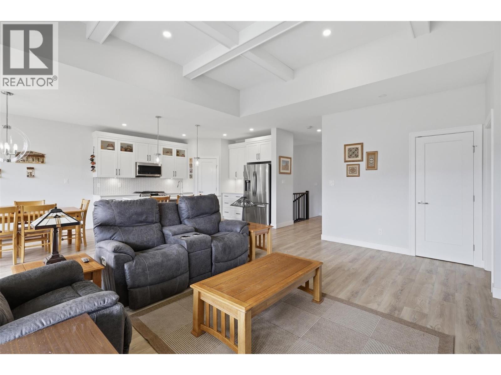 641 Shuswap Road E Unit# 140 Property Photo 7