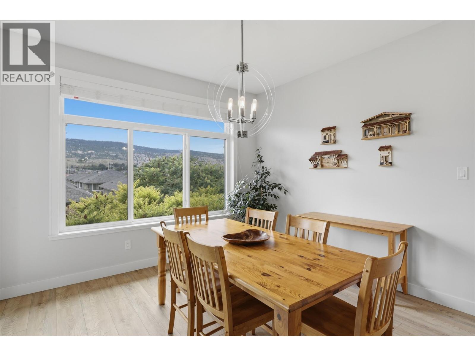 641 Shuswap Road E Unit# 140 Property Photo 14