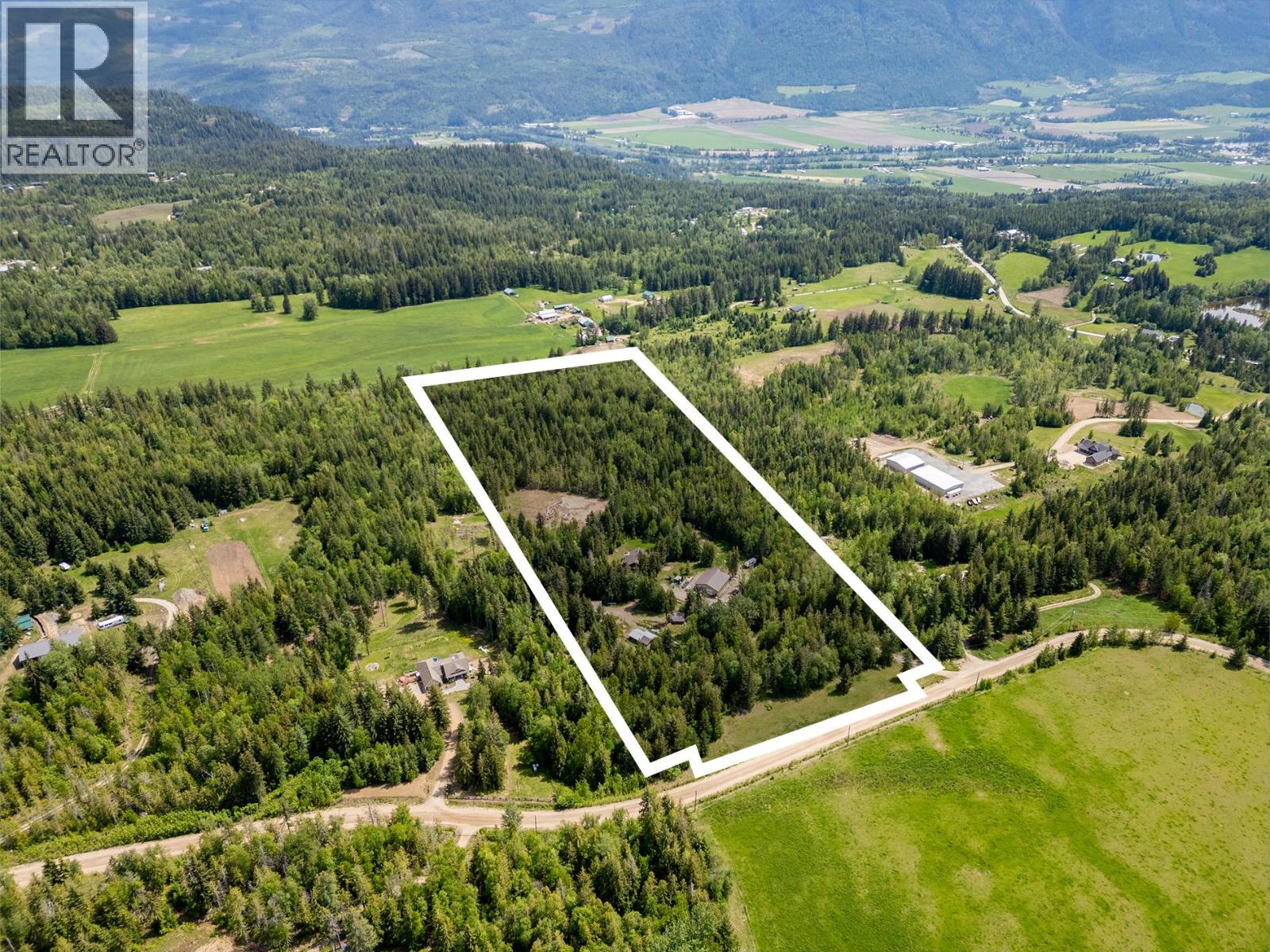 63 Libich Road Property Photo 6