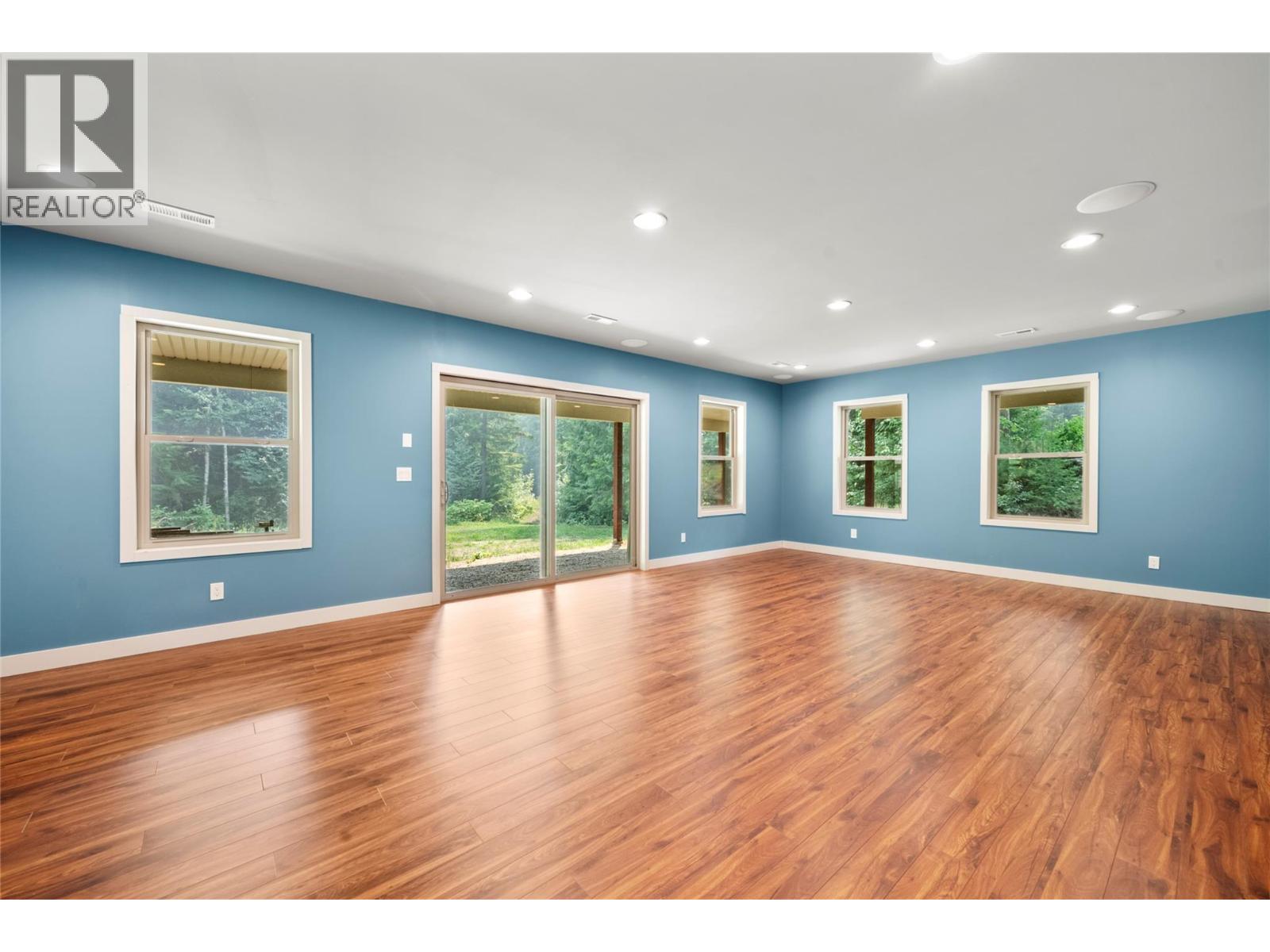 63 Libich Road Property Photo 32