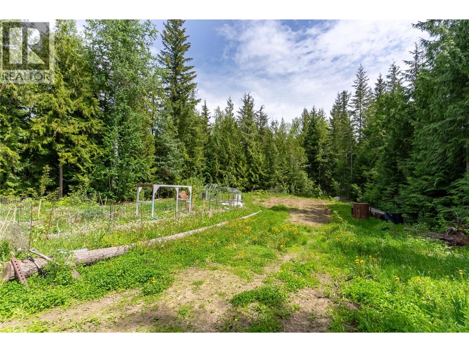 63 Libich Road Property Photo 36